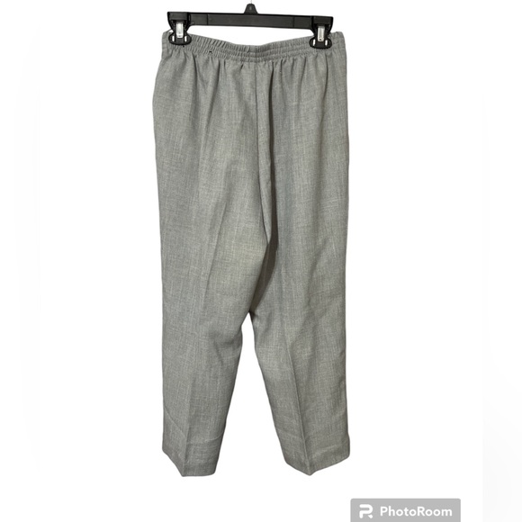 Alfred Dunner 8P Elastic Waist Polyester Short Pants 2 side pockets Light gray - Picture 3 of 13
